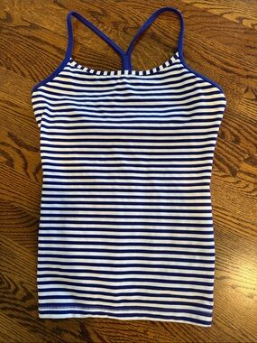 Lululemon Power Y  Blue & White Striped Racerback Tank sz 6